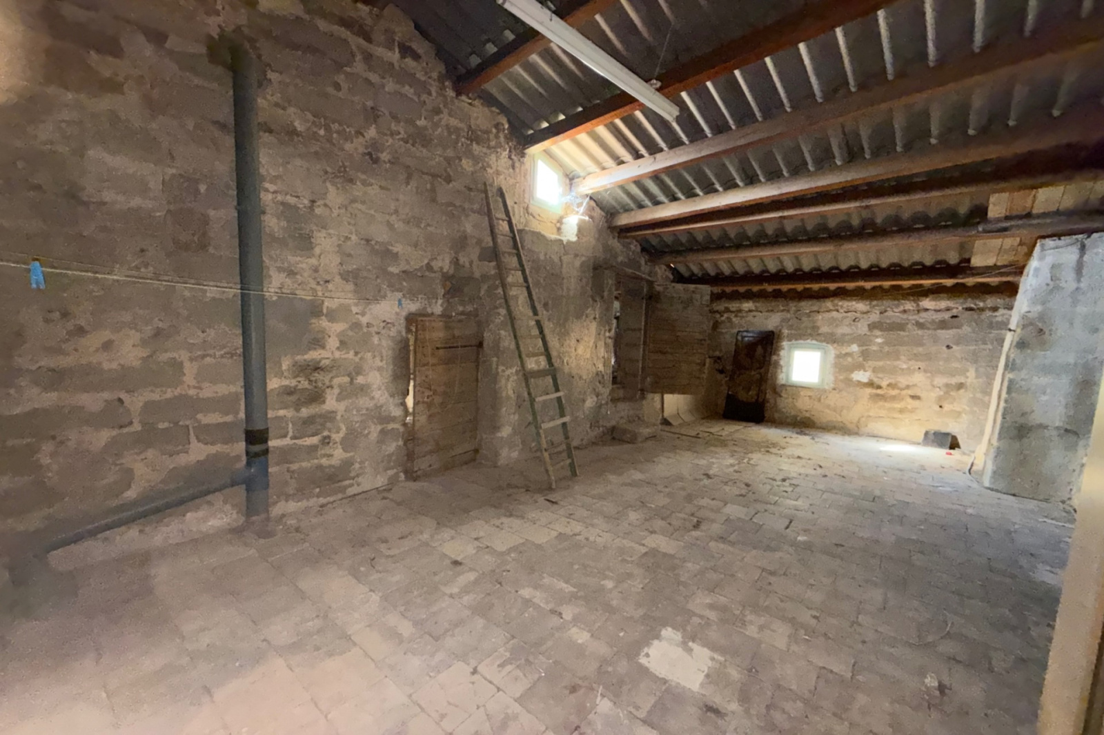 Image_, Maison, Saint-Quentin-la-Poterie, ref :668V1161M