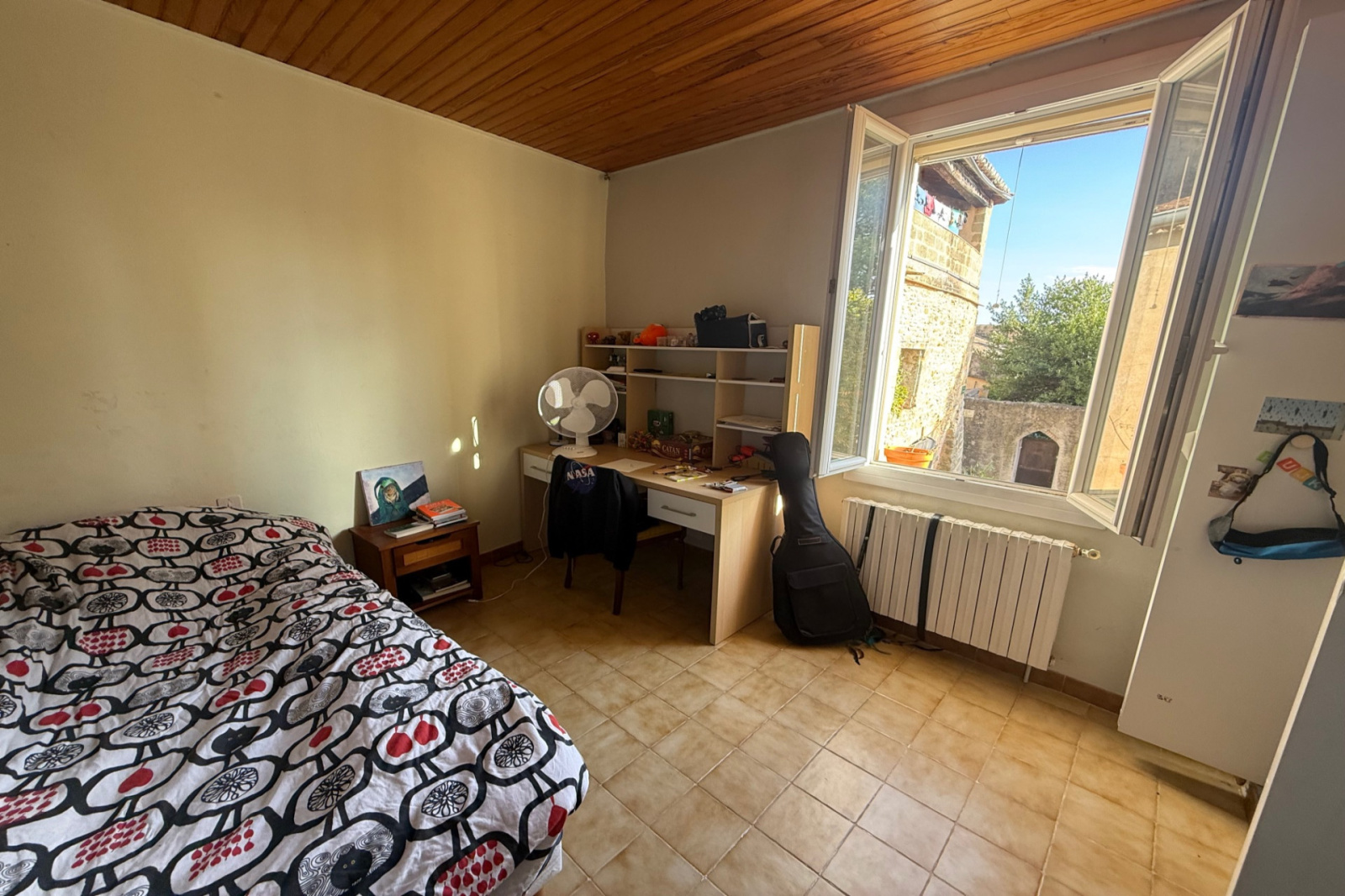 Image_, Maison, Saint-Quentin-la-Poterie, ref :668V1146M