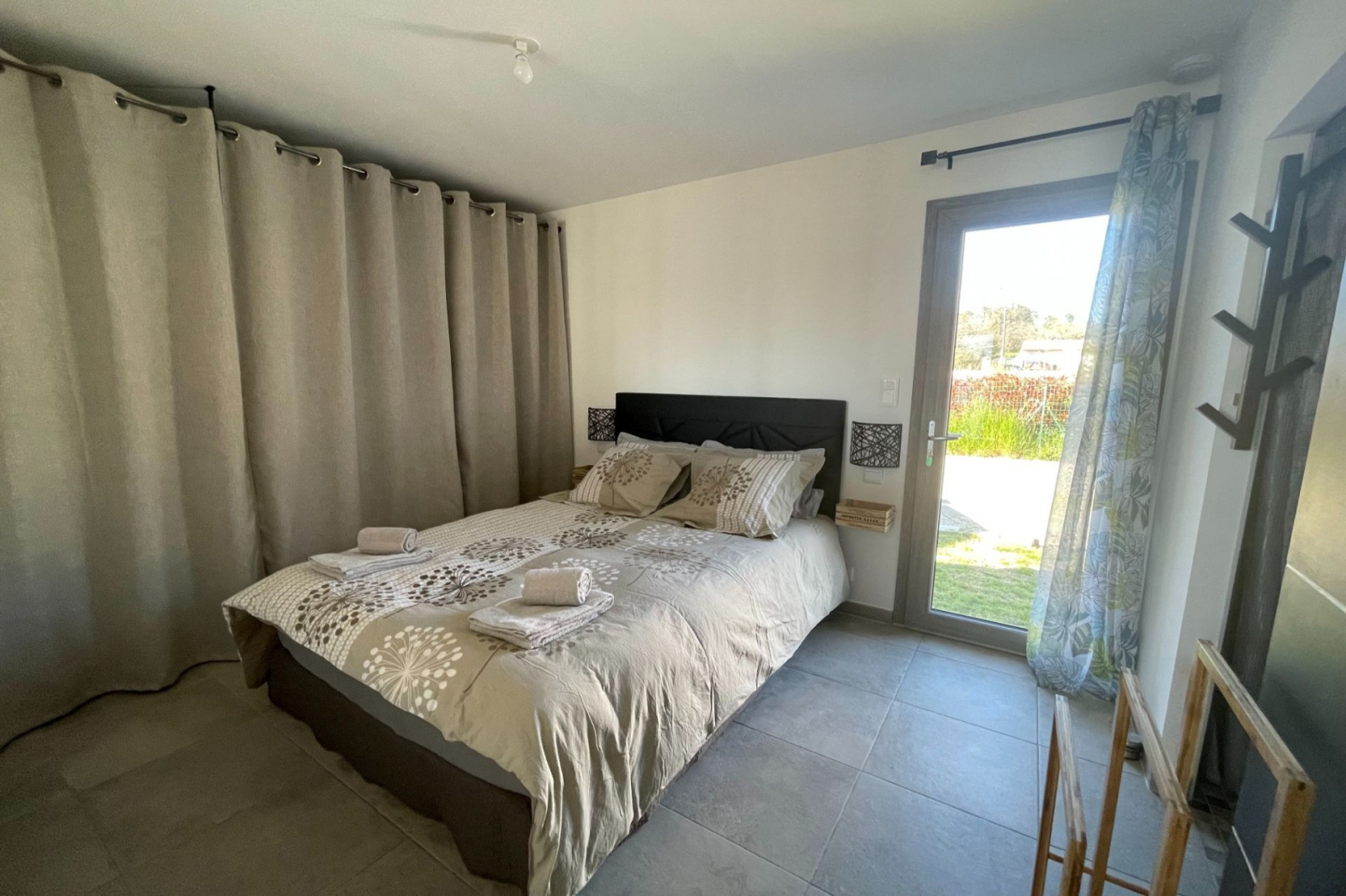 Image_, Villa, Saint-Quentin-la-Poterie, ref :668V707M