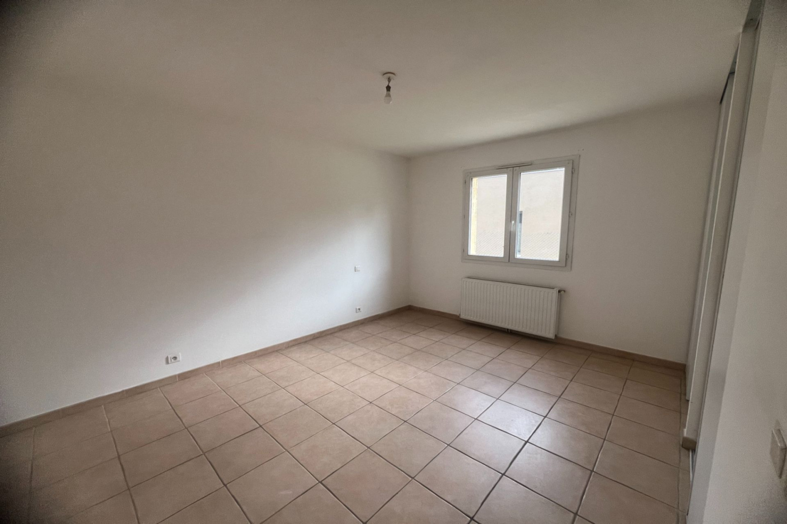 Image_, Villa, Saint-Quentin-la-Poterie, ref :668V1077M